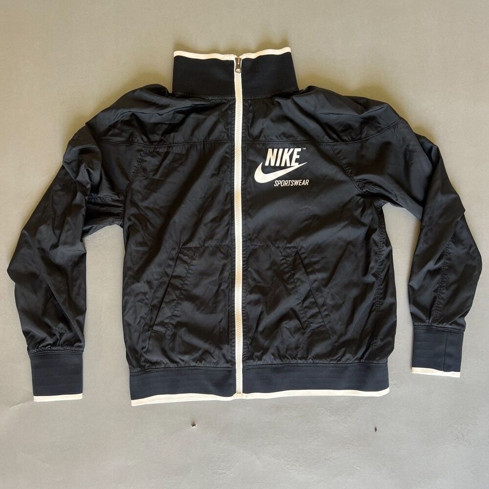 Nike sportswear archive womens track windrunner size S gorpcore athleisure
